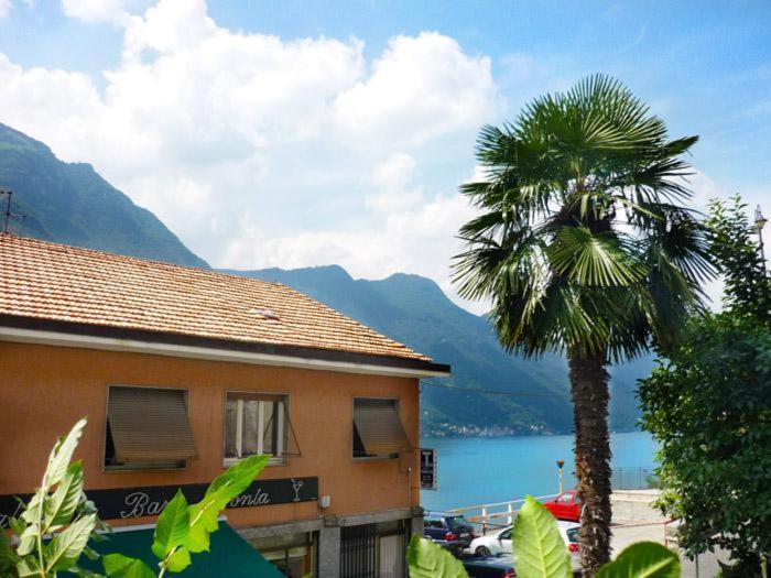 Sonia - Musica & Aperol Panorama-Fewo Lägenhet Pognana Lario Exteriör bild